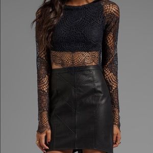 For love and lemons crop top